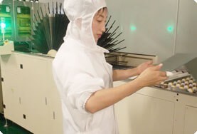 自动压膜机